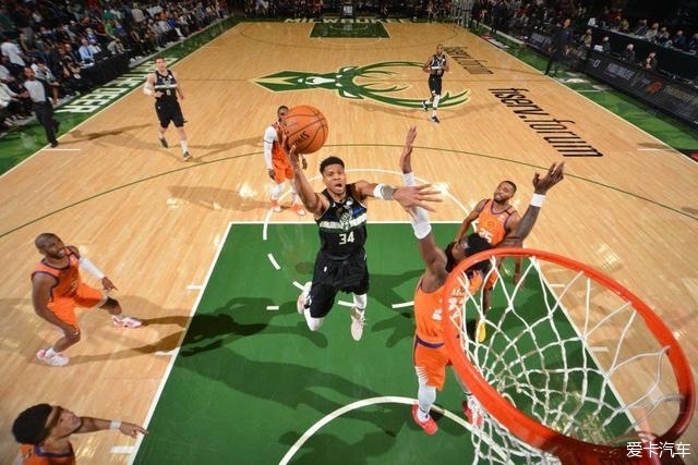 杨瀚森23分14板8助青岛大胜福建 上海力克山西
