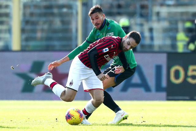 阿不都21+9徐杰25分 新疆6连胜终结广东9连胜